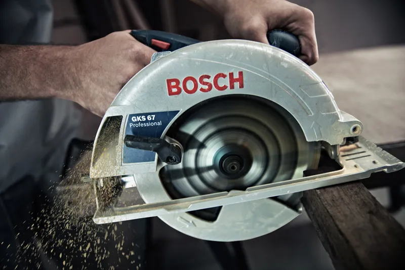 SCIE CIRCULAIRE GKS 190  BOSCH